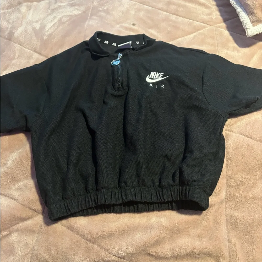 Nike Black Air Half-Zip Cropped Jacket - Picture 1 of 3
